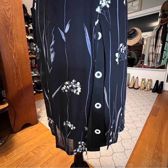 Joseph Ribkoff Black & Navy Floral Dress Sz 10 - Picture 3 of 9